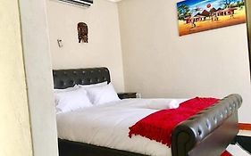 Lamamie Suite Lodge